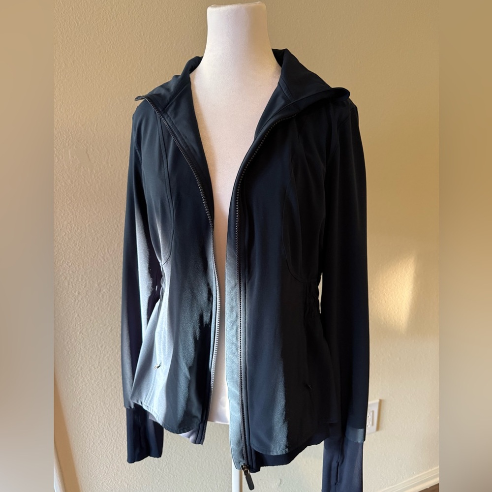 Lululemon Jacket - Picture 3 of 9